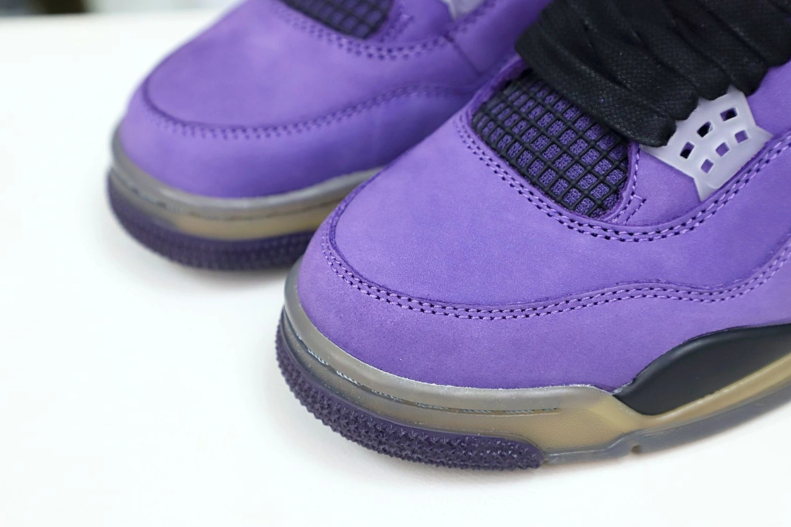 Jordan Air Jordan 4 0111